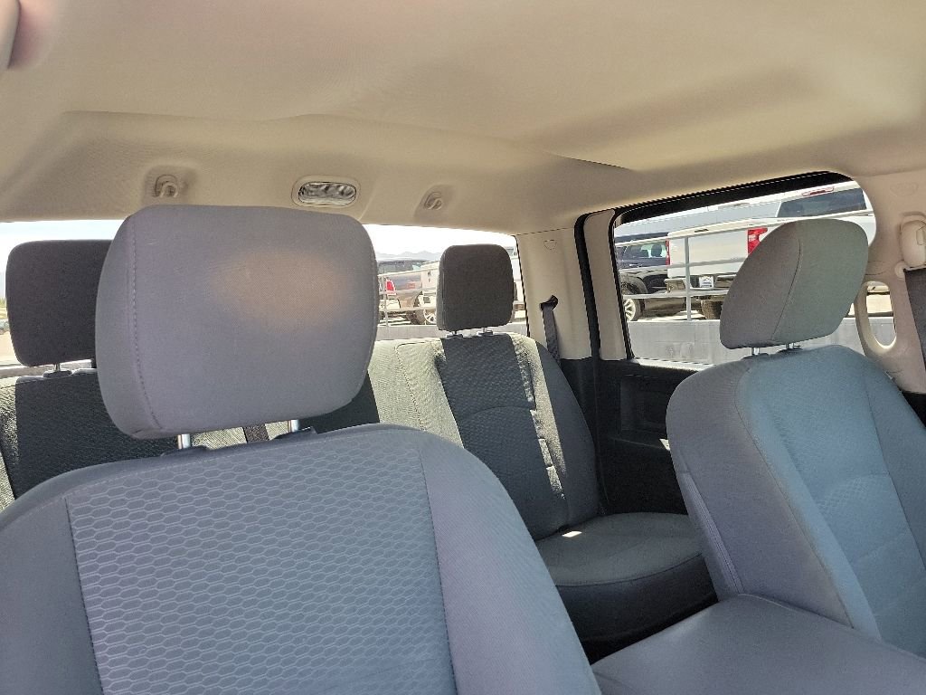 Used 2016 RAM 2500 Tradesman w/ Chrome Appearance Group AWD/4WD image 43