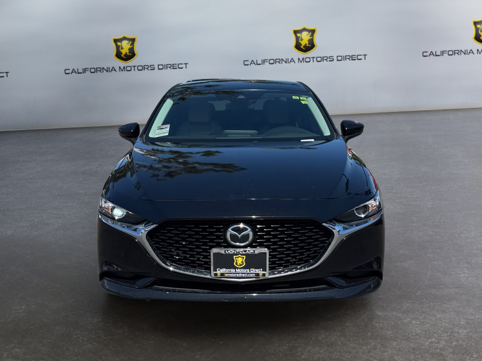 Used 2020 MAZDA MAZDA3 Sedan w/ Preferred Package FWD image 8