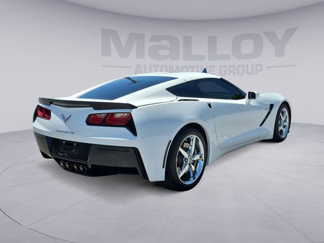 Used 2015 Chevrolet Corvette Stingray Coupe RWD image 5