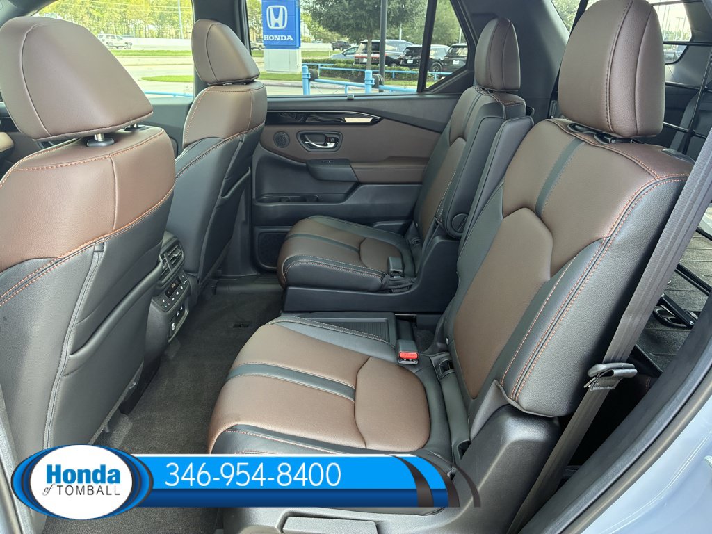 New 2026 Honda Pilot TrailSport image 15