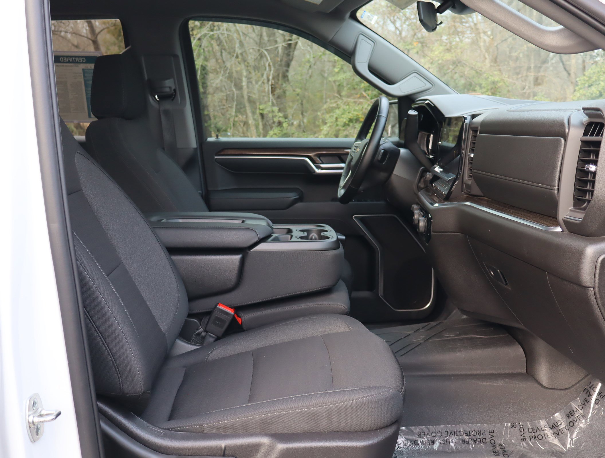 Certified 2025 Chevrolet Silverado 1500 LT image 23