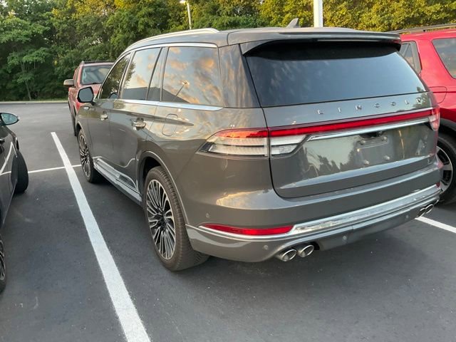 Used 2020 Lincoln Aviator Black Label w/ Class IV Trailer Tow Package AWD/4WD image 9