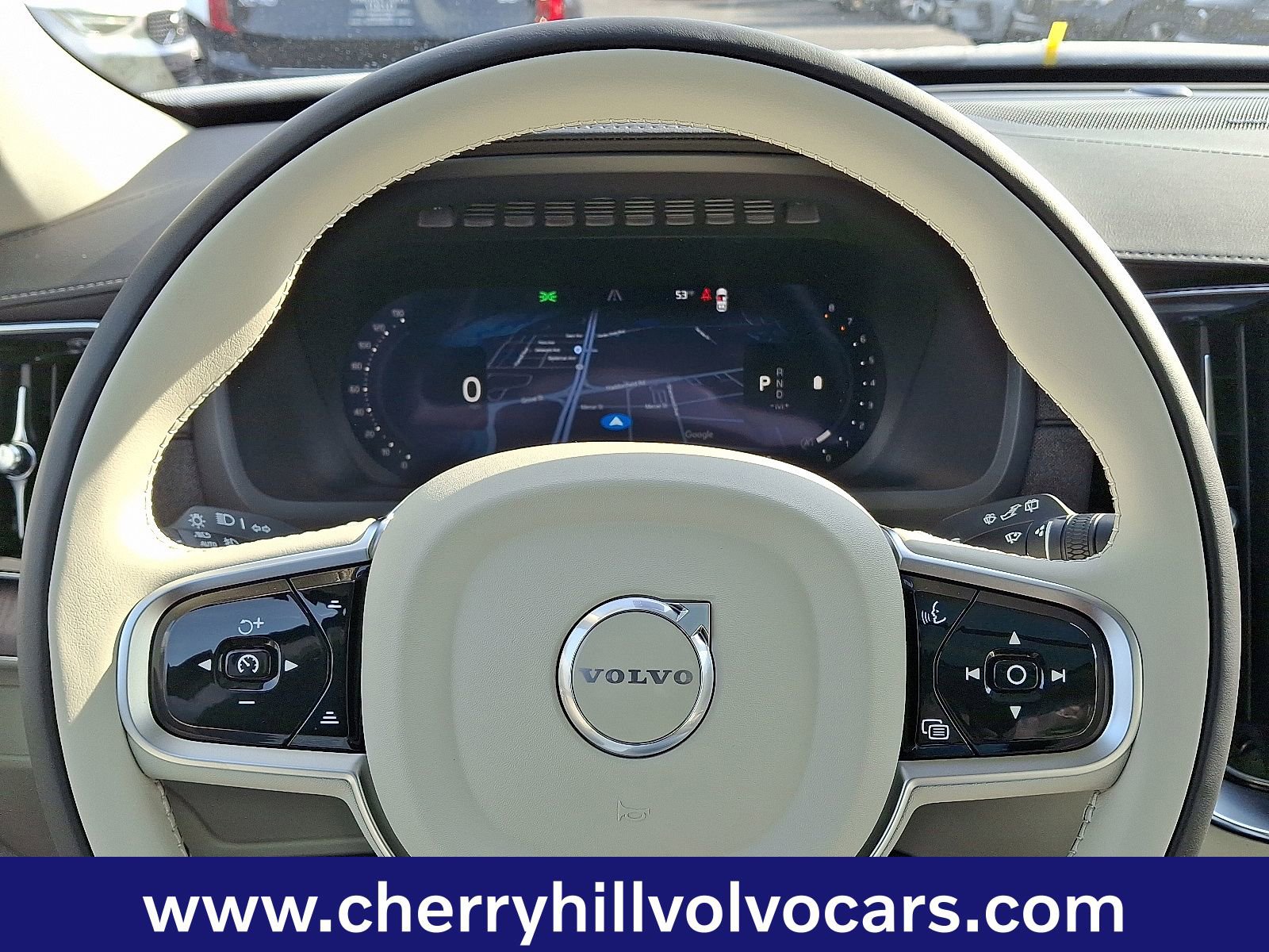 New 2026 Volvo XC90 B6 Ultra w/ Protection Package image 13