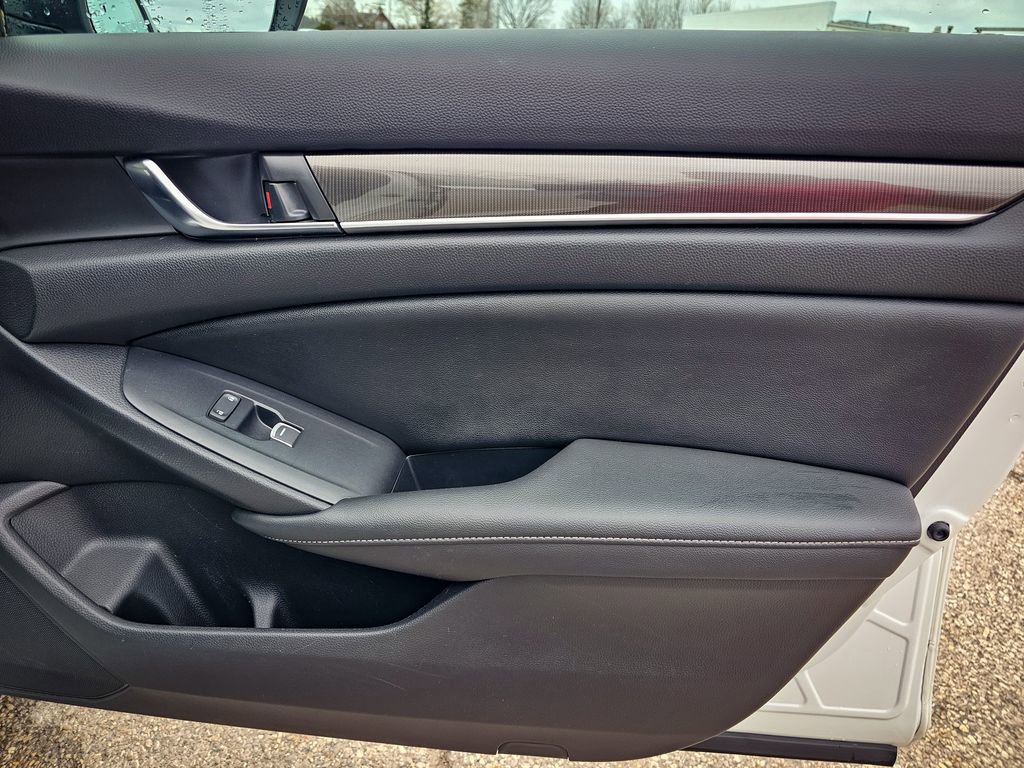 Used 2019 Honda Accord Sport image 39