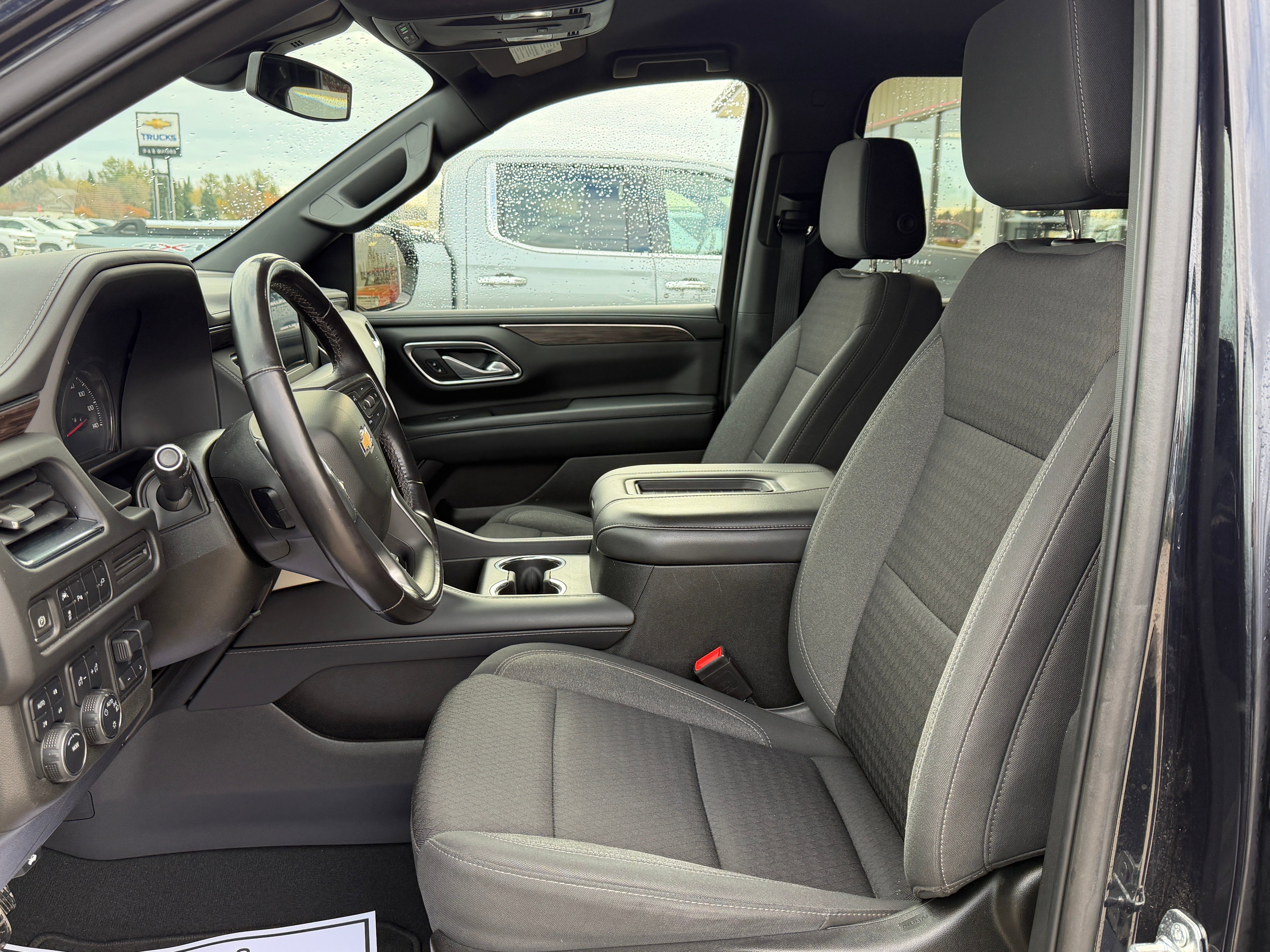 Used 2022 Chevrolet Suburban LS w/ Max Trailering Package AWD/4WD image 9