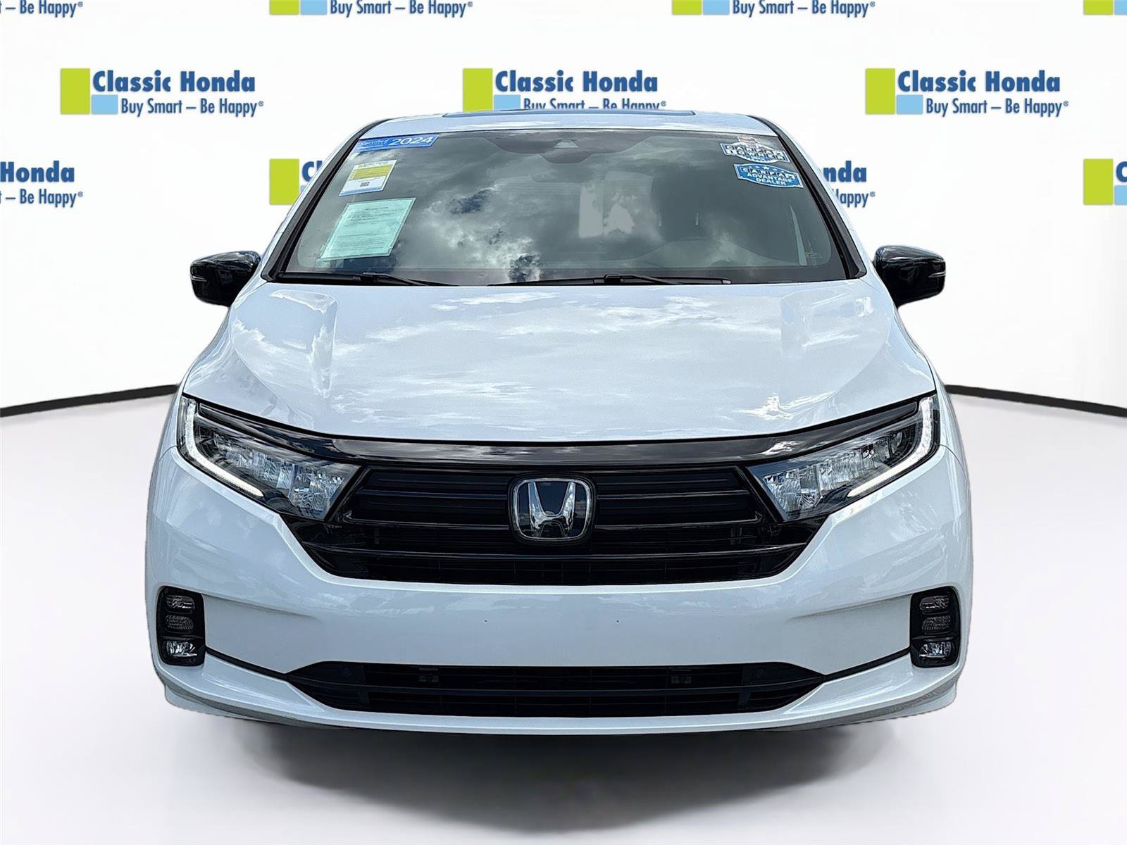 Certified 2024 Honda Odyssey Sport image 2