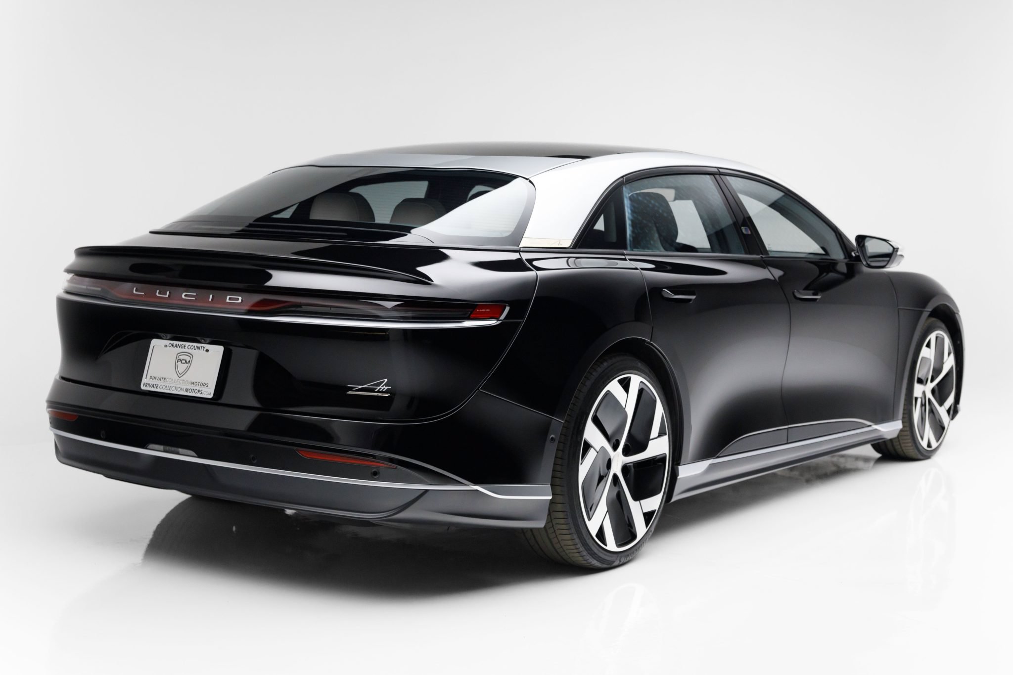 Used 2022 Lucid Air Dream Edition AWD/4WD image 25
