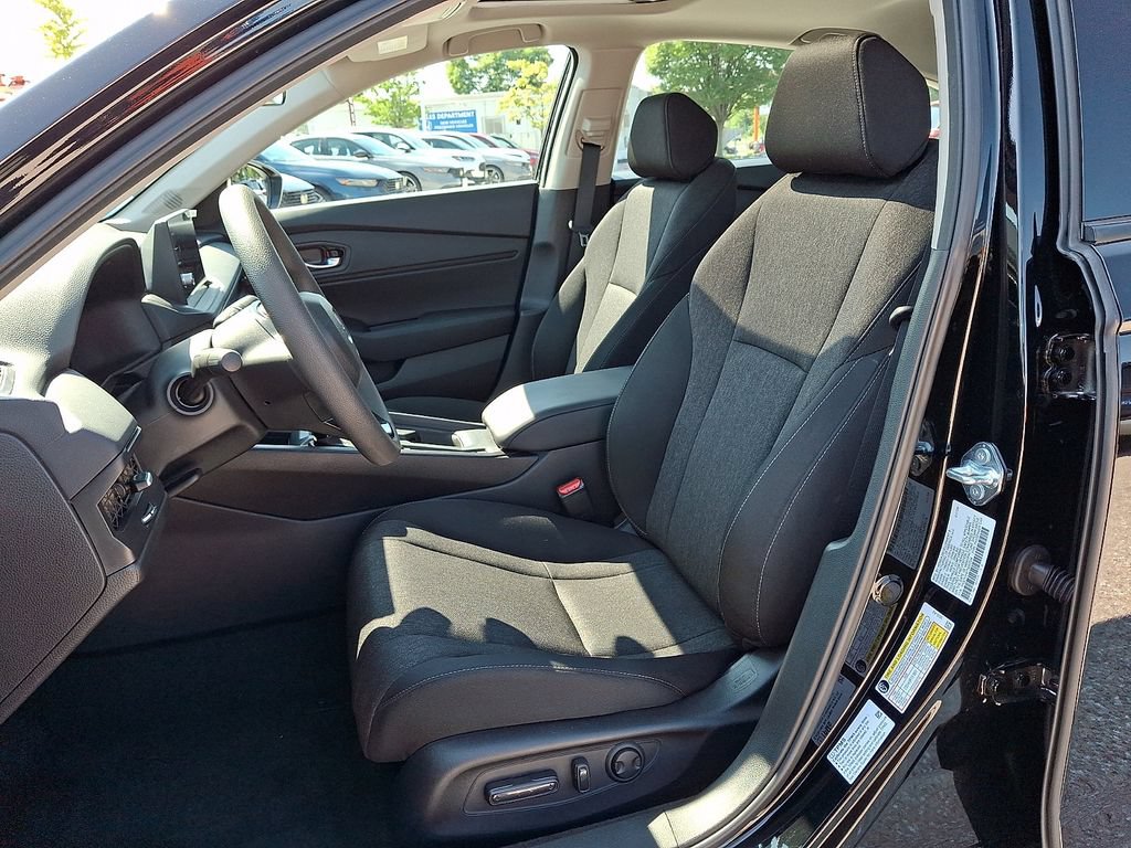 Certified 2026 Honda Accord SE image 9