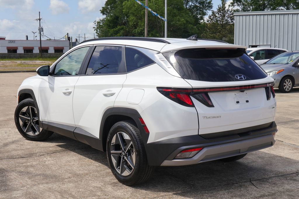 Used 2025 Hyundai Tucson SEL FWD image 2