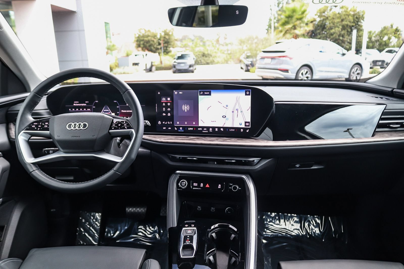 Certified 2025 Audi Q5 Premium w/ Premium Plus AWD/4WD image 14