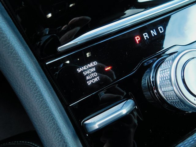 New 2026 Jeep Grand Cherokee Altitude AWD/4WD image 16
