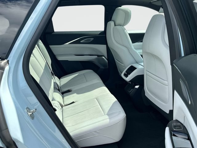 Certified 2024 Cadillac Lyriq Luxury RWD image 20