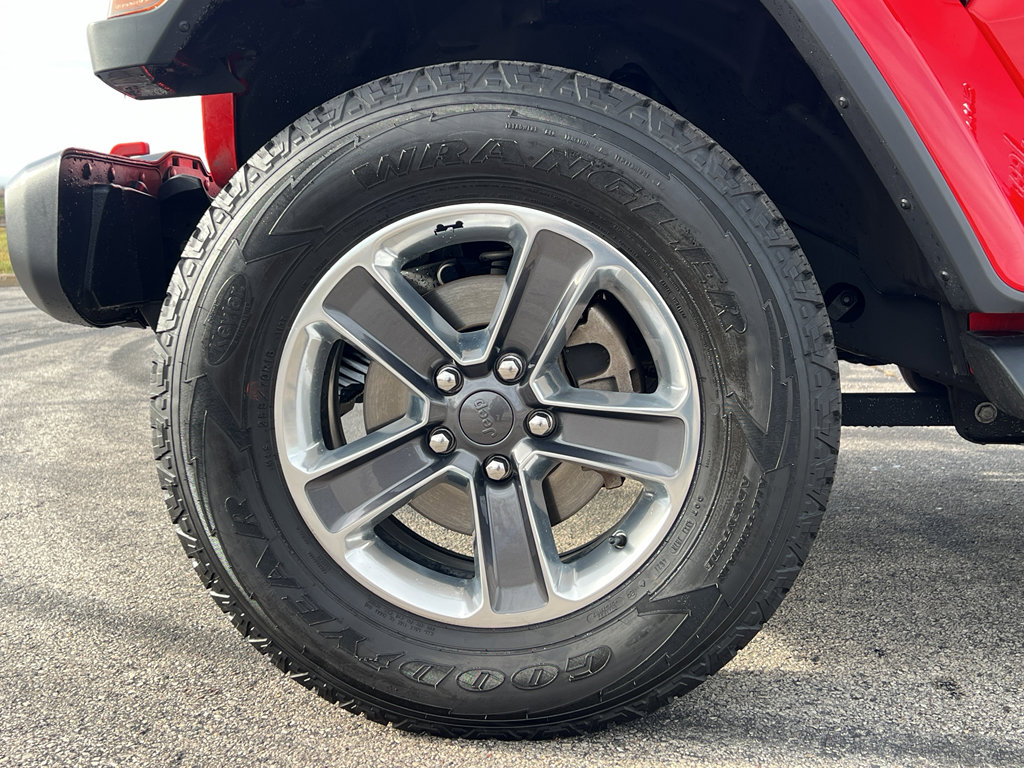 Used 2018 Jeep Wrangler Unlimited Sahara w/ Cold Weather Group image 12