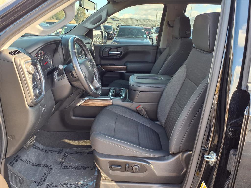 Used 2021 Chevrolet Silverado 1500 LT Trail Boss w/ LPO, Dark Essentials Package image 12