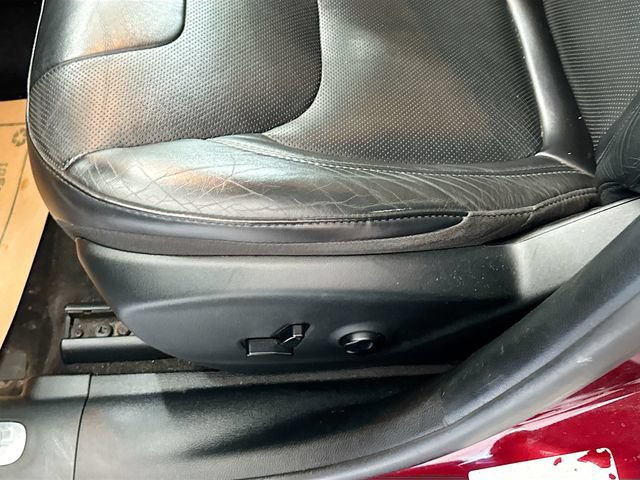 Used 2020 Jeep Cherokee Limited AWD/4WD image 19