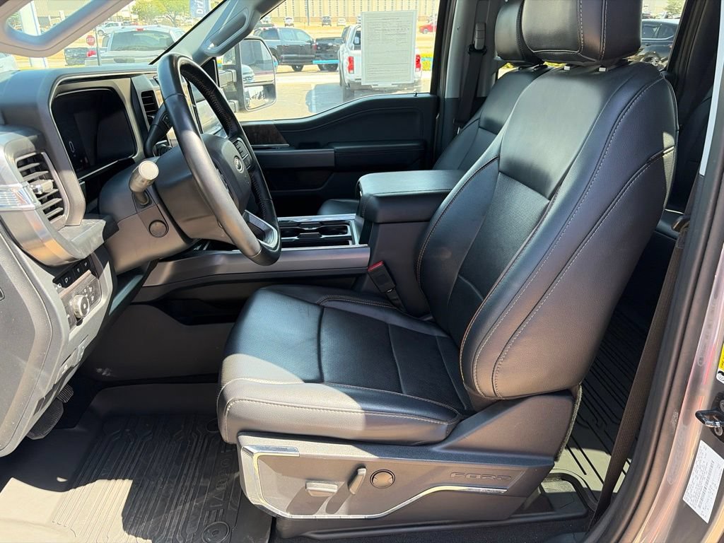 Used 2024 Ford F350 Lariat w/ Lariat Ultimate Package AWD/4WD image 21