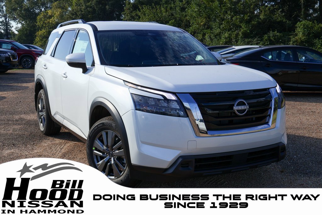 New 2025 Nissan Pathfinder SV