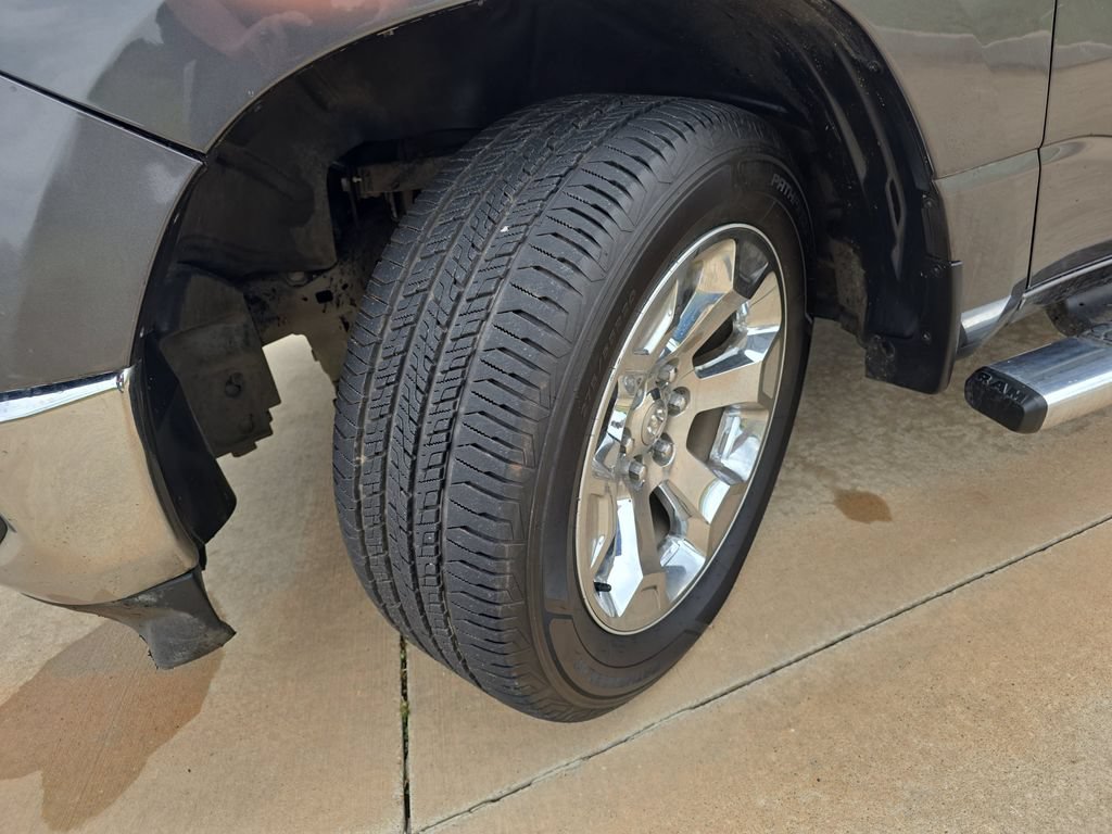 Used 2019 RAM 1500 Big Horn RWD image 31