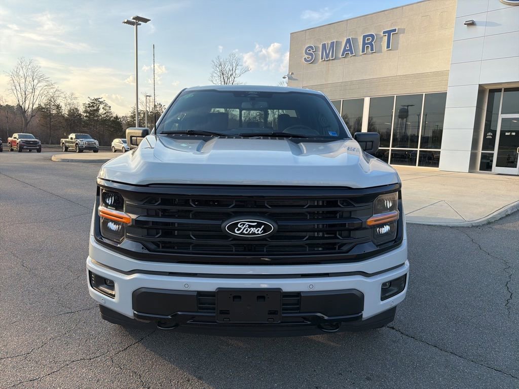 New 2026 Ford F150 XLT w/ Equipment Group 302A MID image 9