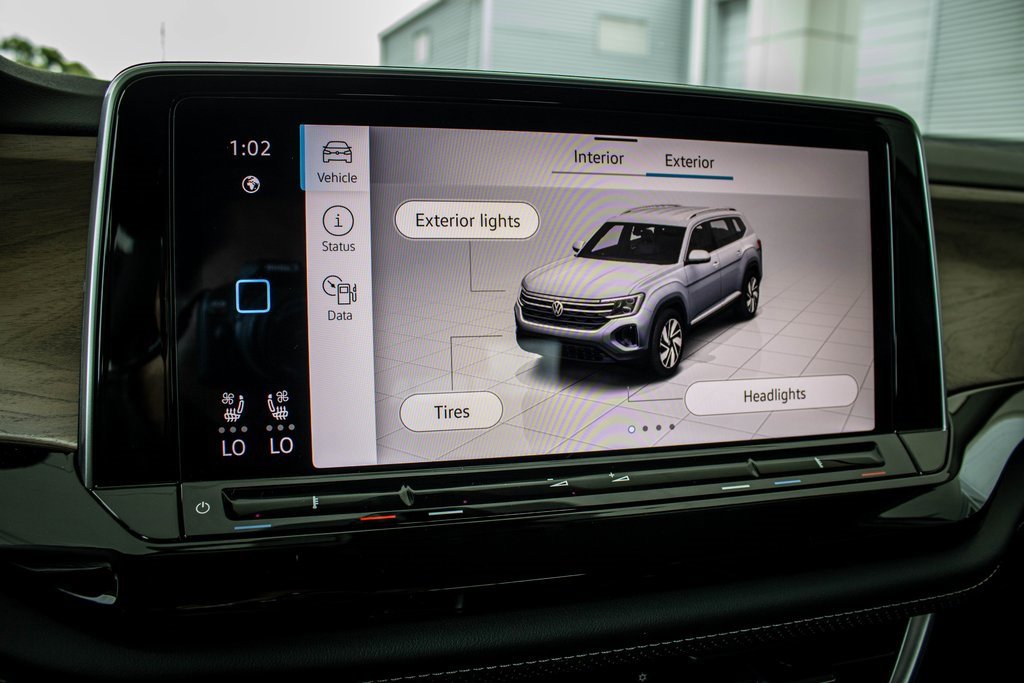 New 2026 Volkswagen Atlas SE image 40