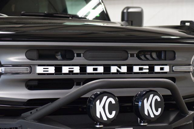 Used 2024 Ford Bronco Big Bend image 9