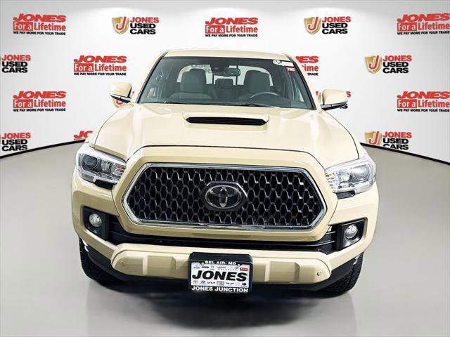 Certified 2018 Toyota Tacoma TRD Sport w/ Technology Package AWD/4WD image 12