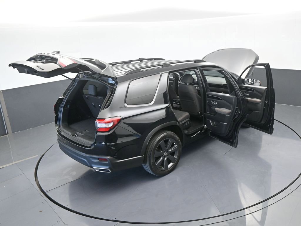 Used 2023 Honda Pilot Sport image 70