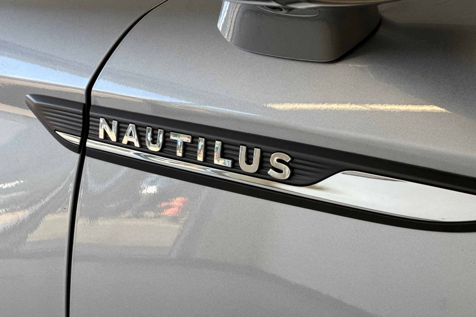 Used 2023 Lincoln Nautilus Reserve w/ Equipment Group 201A AWD/4WD image 28