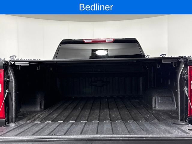 Used 2024 Chevrolet Silverado 1500 RST w/ Z71 Off-Road Package image 9