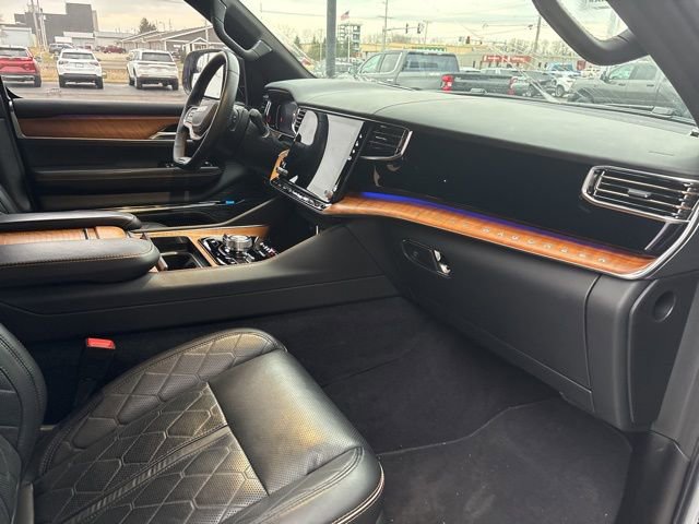 Used 2024 Jeep Grand Wagoneer Series III w/ Rear Seat Video Group 1 image 18