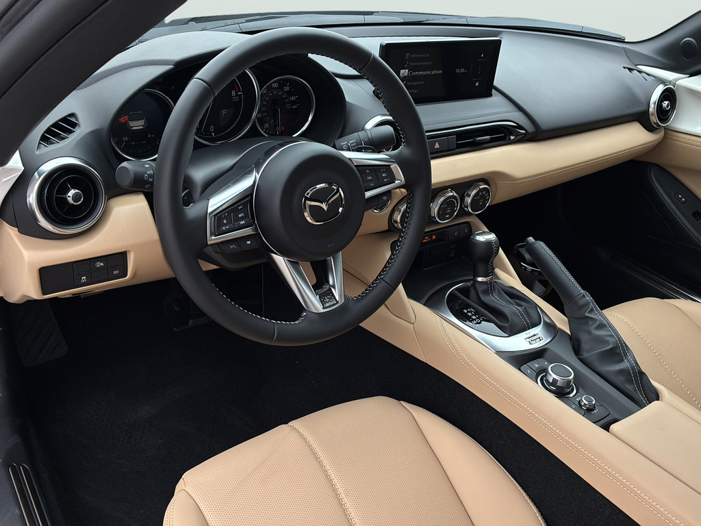 New 2026 MAZDA MX-5 Miata Grand Touring RWD image 18