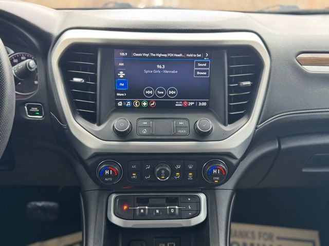 Used 2022 GMC Acadia SLE w/ Driver Convenience Package image 30