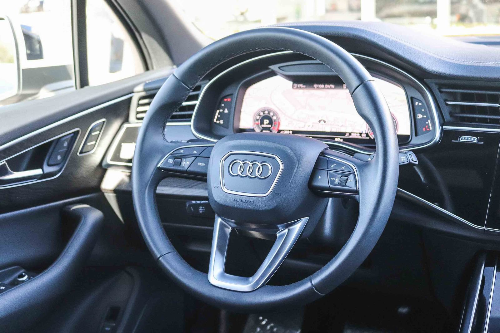 Certified 2023 Audi Q7 2.0T Premium w/ Convenience Package AWD/4WD image 17