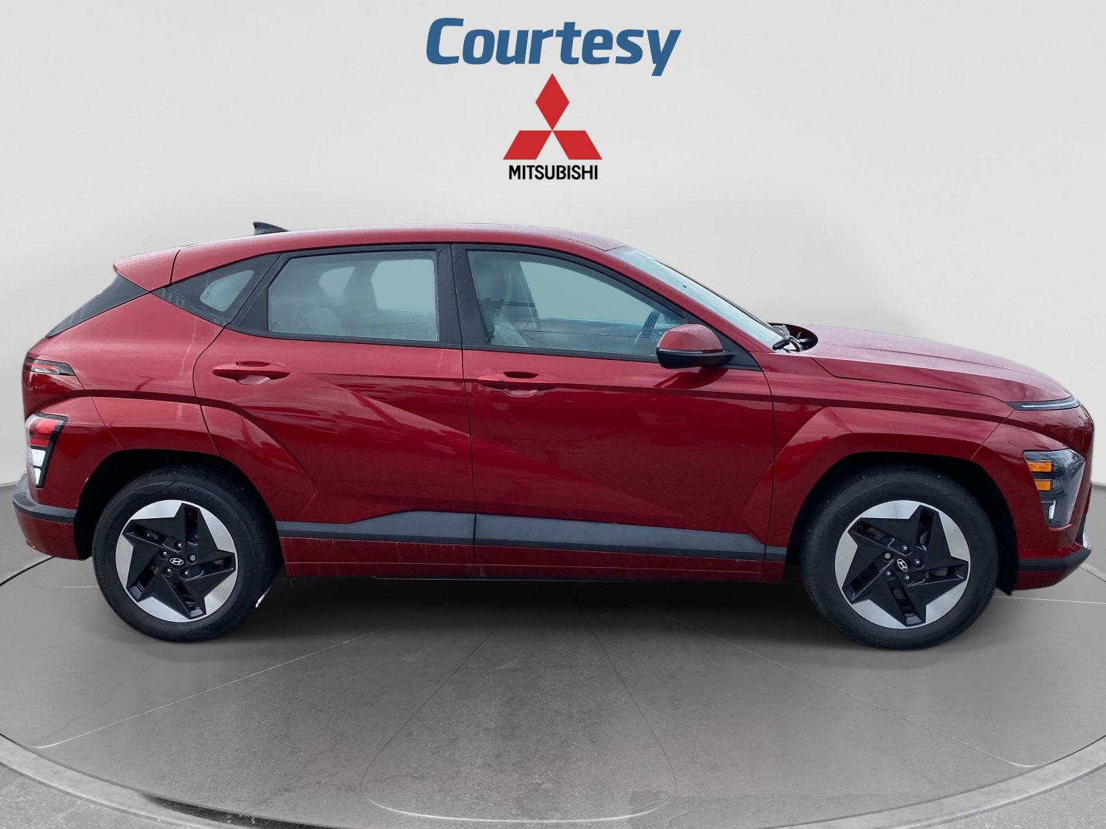 Used 2025 Hyundai Kona SE FWD image 8