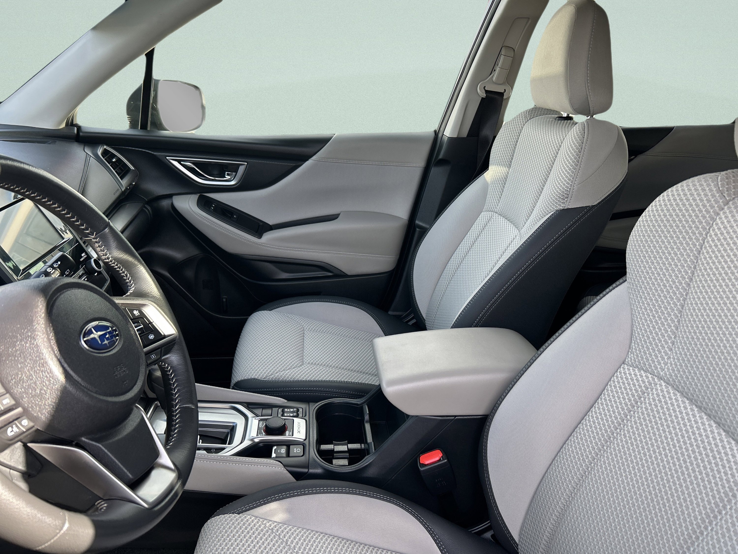 Used 2024 Subaru Forester Premium image 11