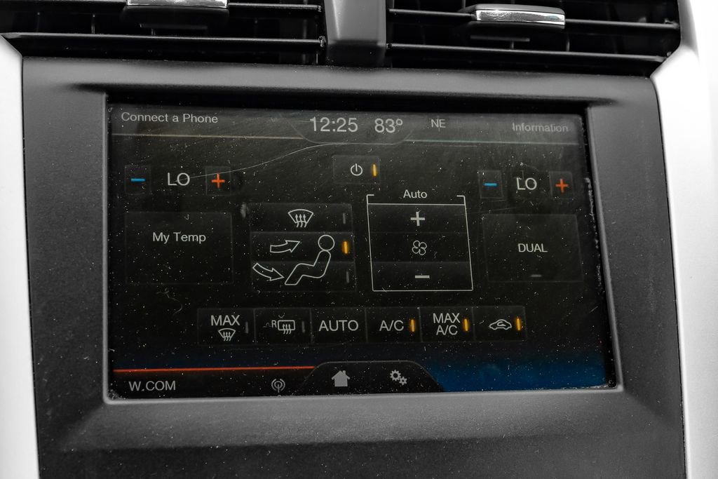 Used 2016 Ford Fusion SE FWD image 31