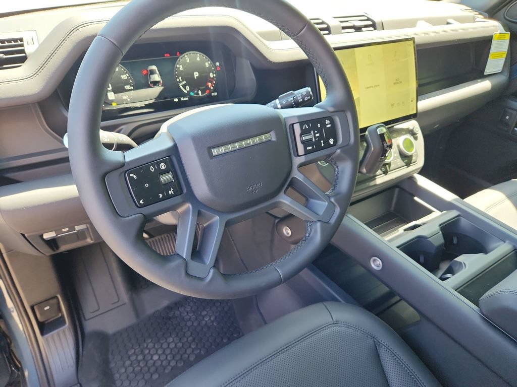 New 2026 Land Rover Defender 110 X-Dynamic SE AWD/4WD image 14