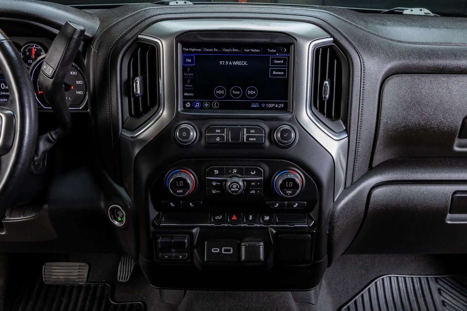 Used 2021 Chevrolet Silverado 1500 RST AWD/4WD image 21