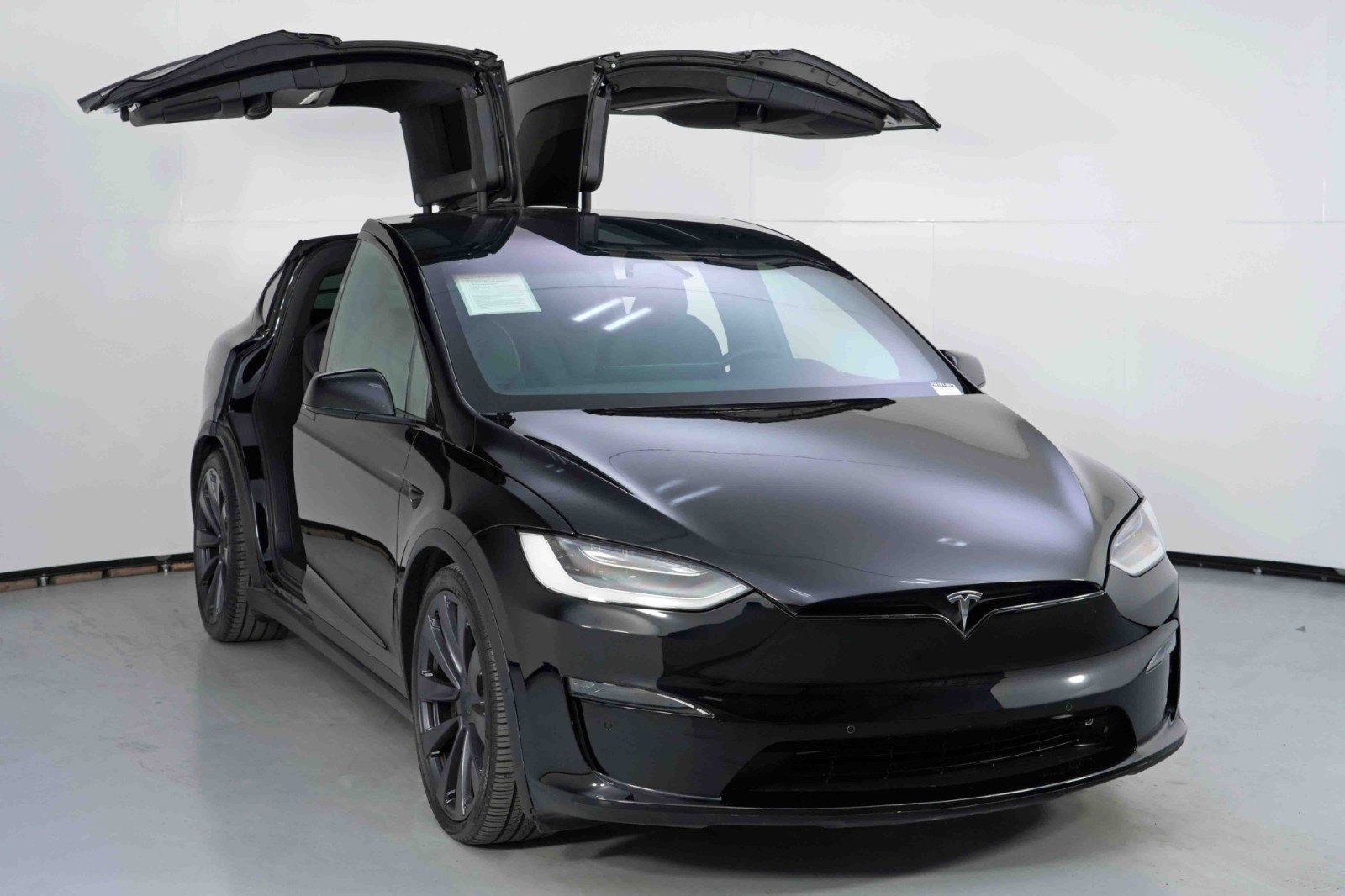 Used 2022 Tesla Model X image 55