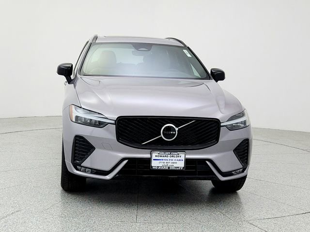 New 2026 Volvo XC60 B5 Core image 2