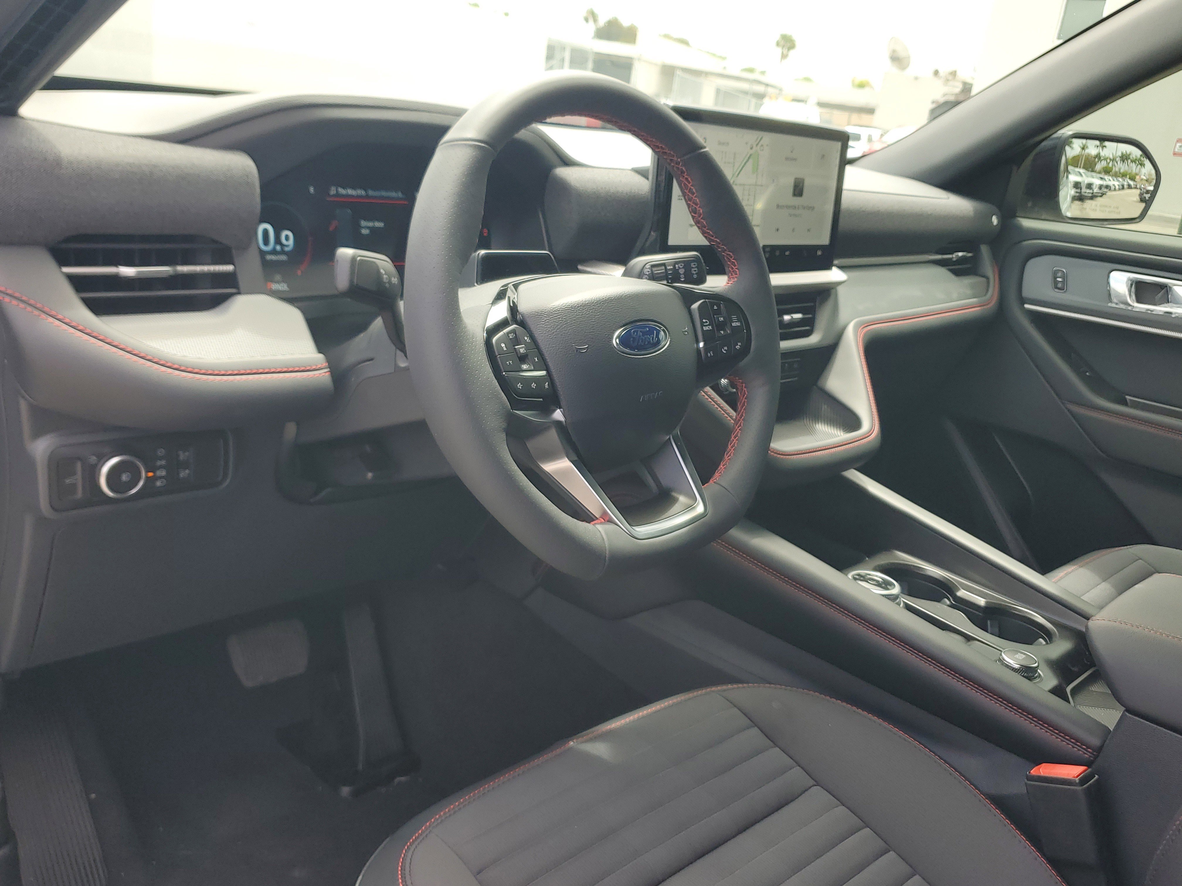 New 2026 Ford Explorer ST-Line w/ Premium Package image 9