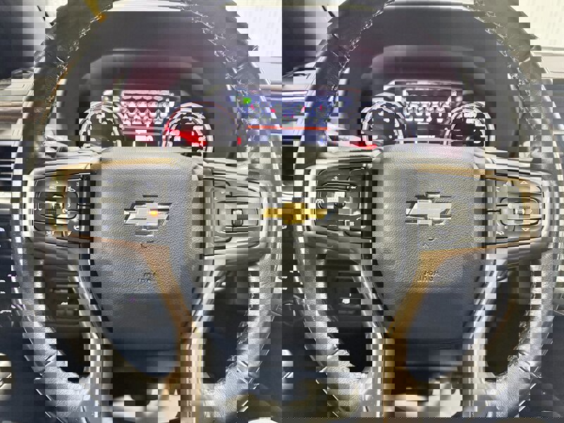 Used 2021 Chevrolet Suburban High Country w/ Premium Package image 15