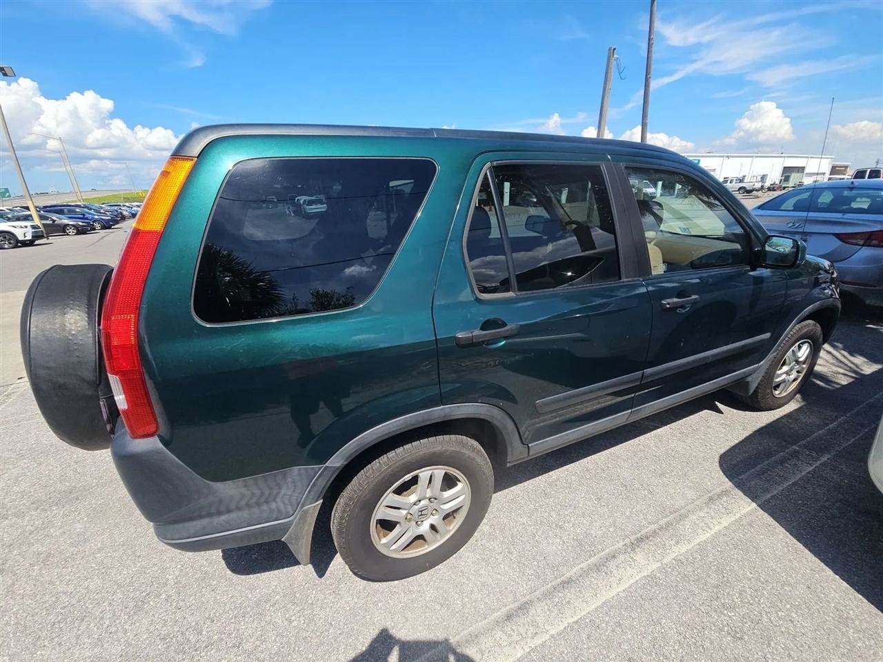 Used 2004 Honda CR-V EX image 4
