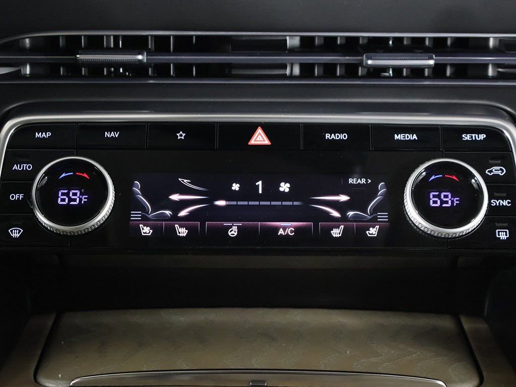 Used 2023 Genesis GV80 2.5T w/ Prestige Package image 54