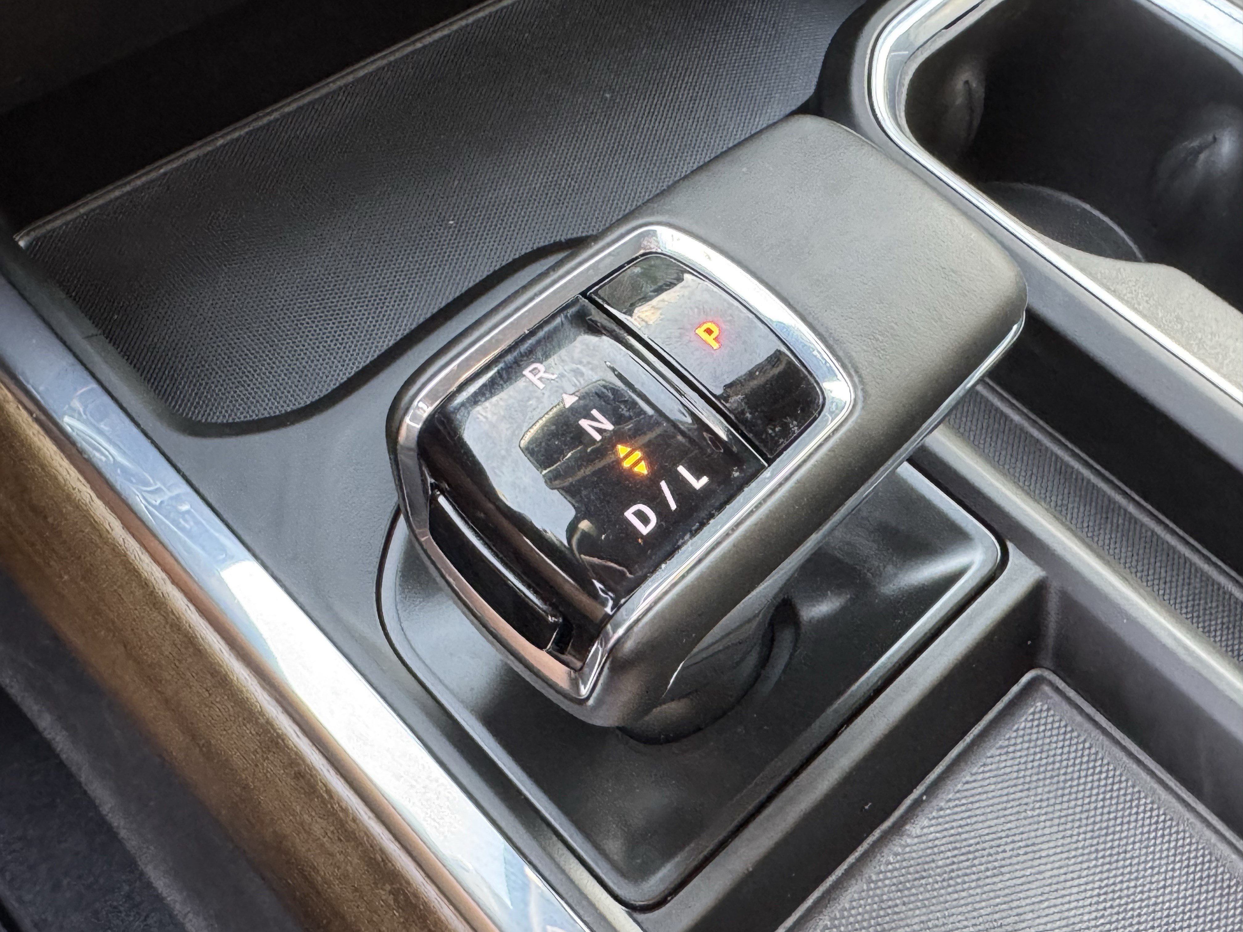 Used 2025 Chevrolet Silverado 1500 High Country w/ High Country Premium Package AWD/4WD image 19
