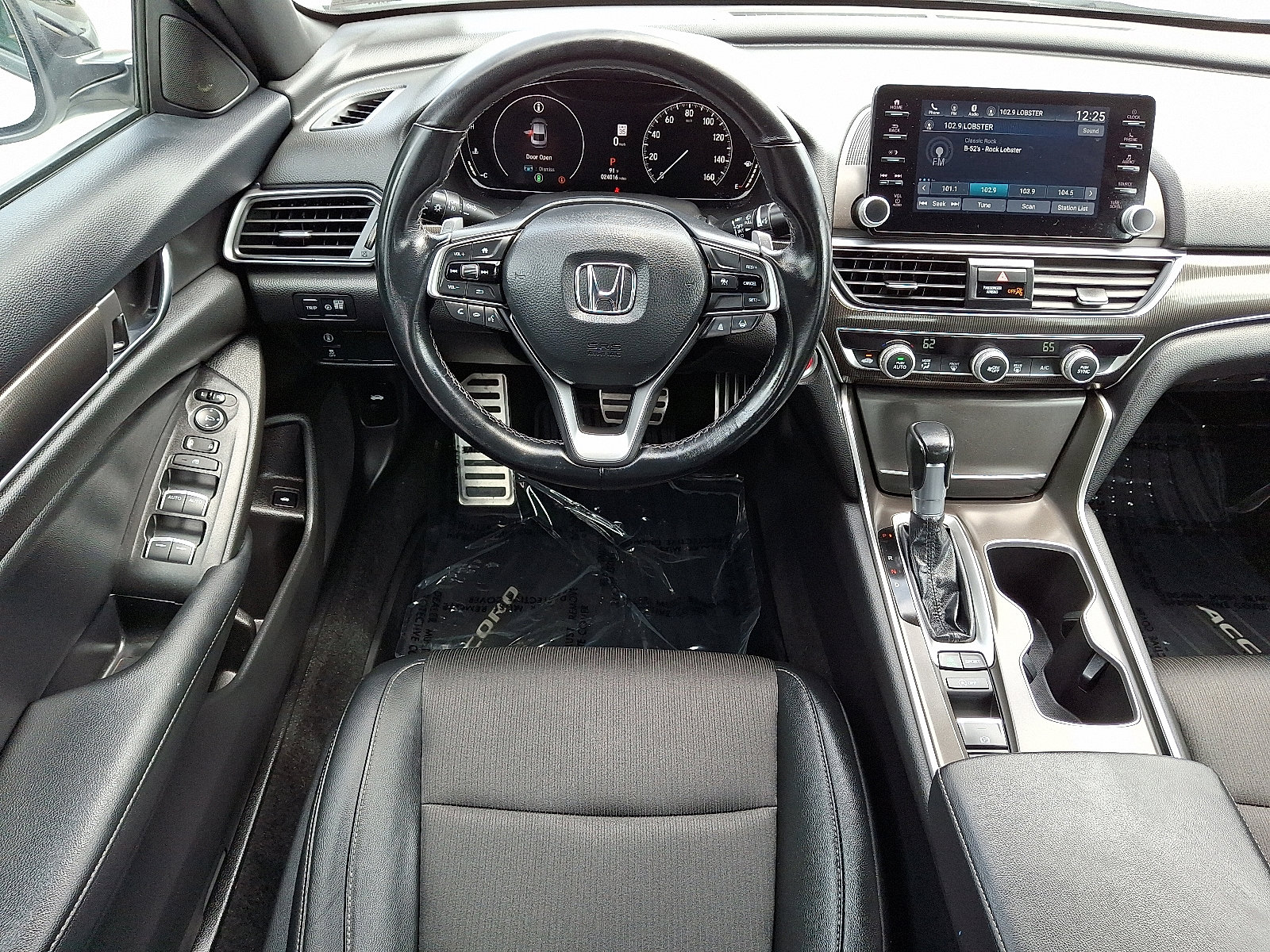 Used 2022 Honda Accord Sport image 11