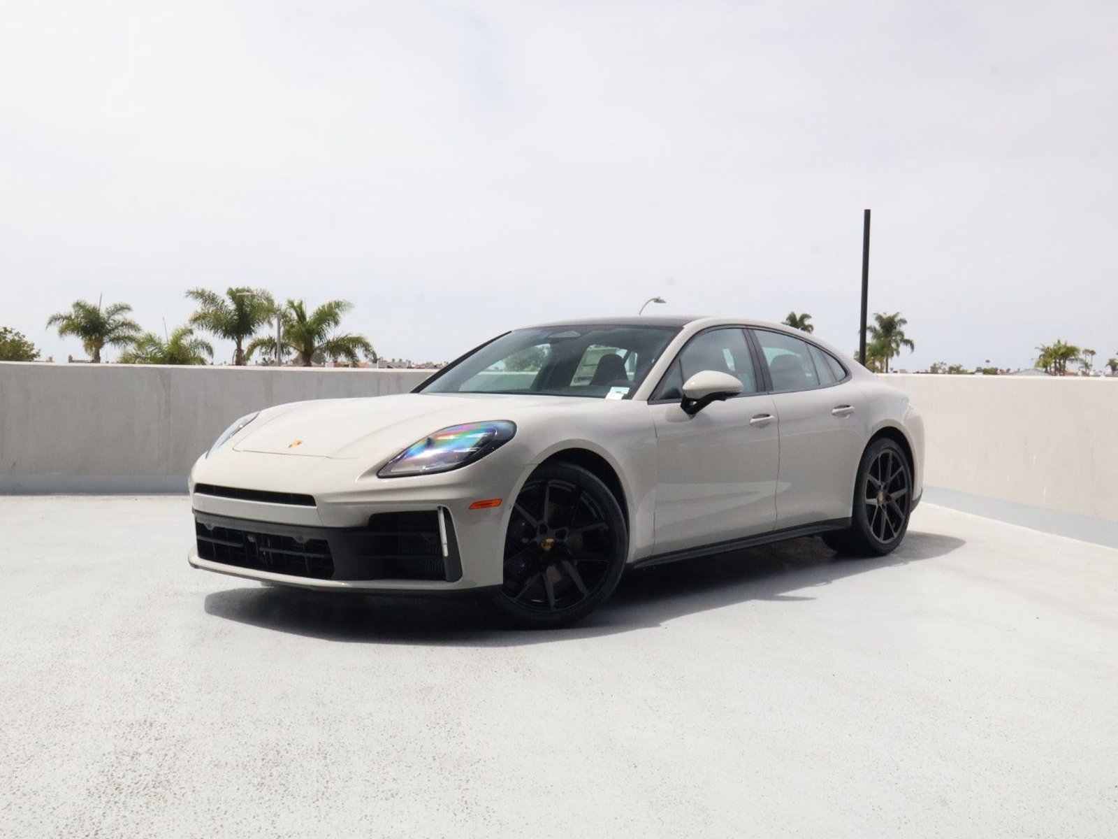 New 2026 Porsche Panamera 4
