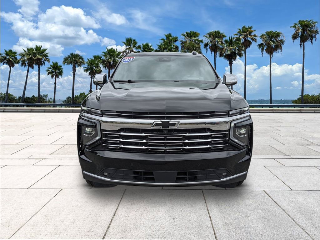 Used 2025 Chevrolet Tahoe Premier RWD image 2
