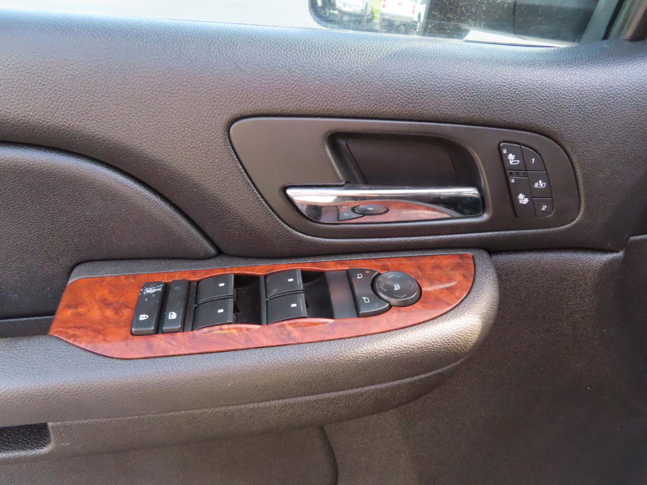 Used 2008 Chevrolet Silverado 2500 LTZ w/ Safety Package image 28