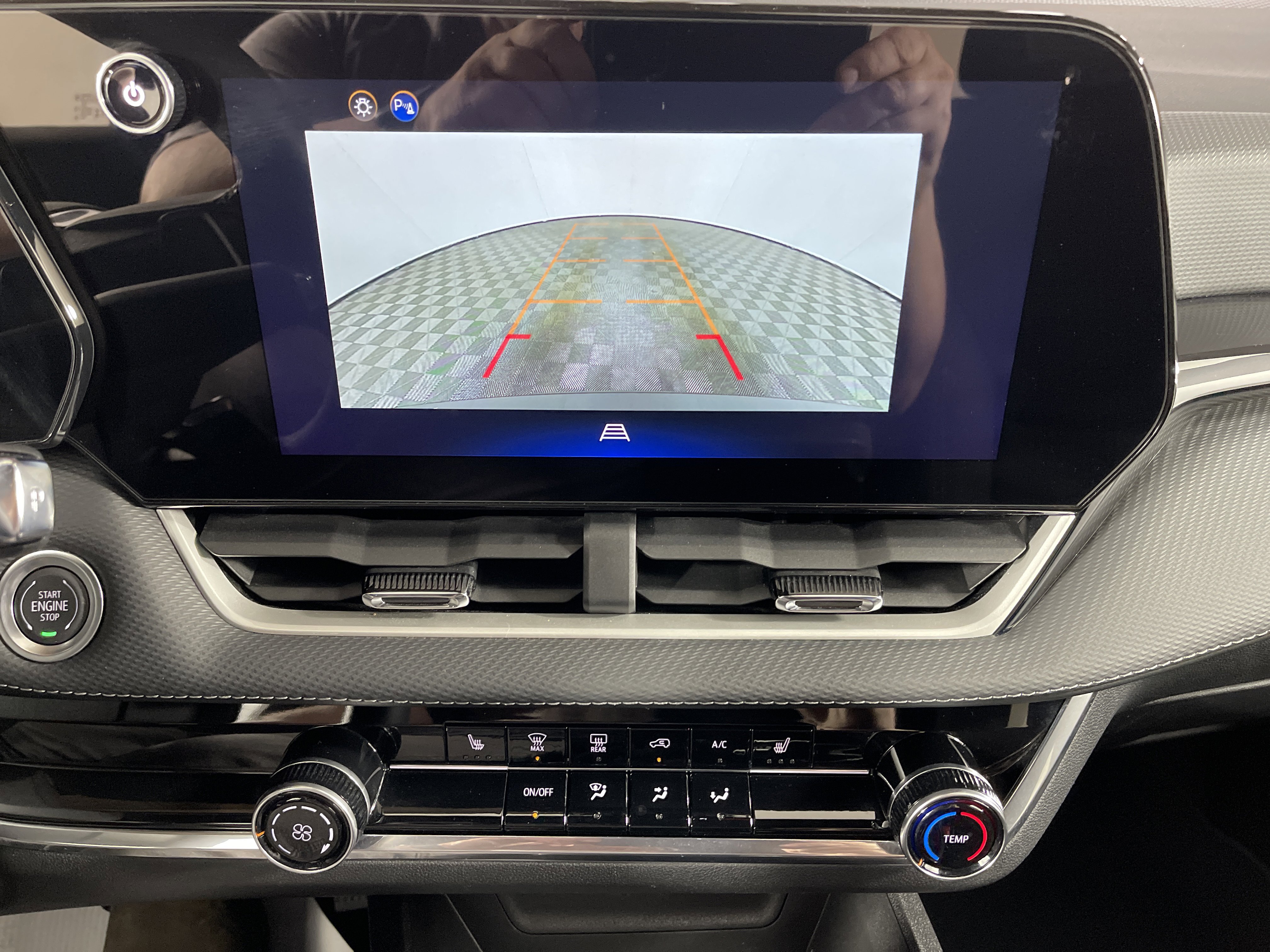 Used 2025 Chevrolet Equinox LT image 23